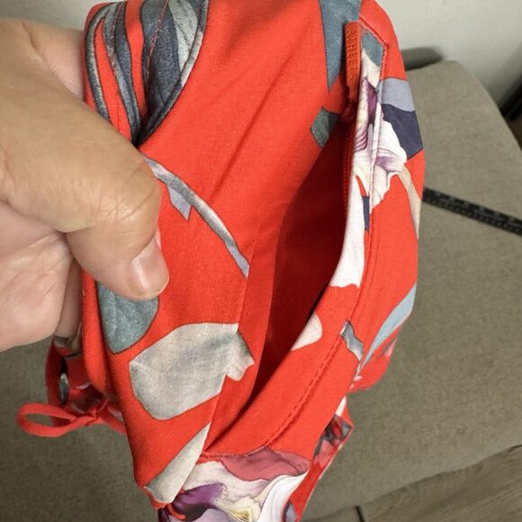 Athleta Board Shorts Women 4 Floral Hudson 3" Inseam Zip Pockets Beach Lake Pool - Picture 6 of 9